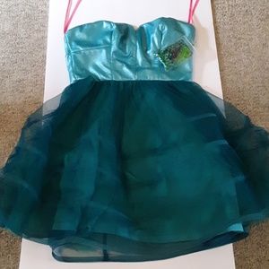 Betsy Johnson Dress NWOT